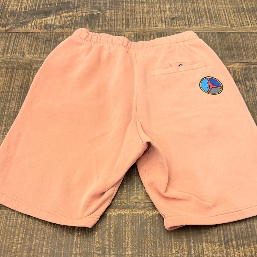Jordan Pink Salmon Graphic Men's Shorts - Picture 7 of 13
